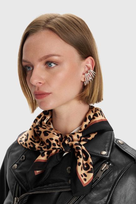 Leopard print scarf - Beige