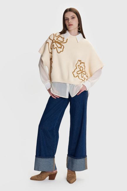 Knit top with textured details - Beige