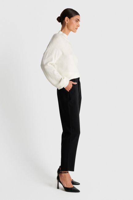 Formal straight-leg trousers - Black