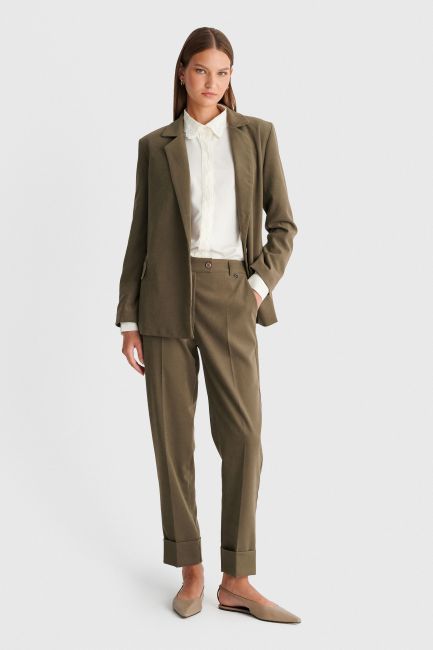 Παντελόνι σε tapered tailored γραμμή - Πράσινο
