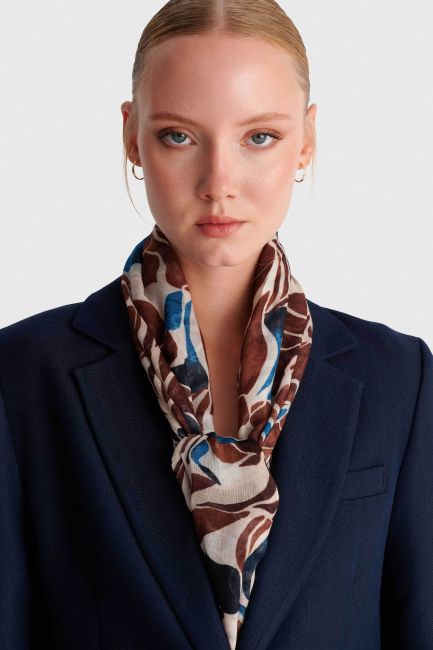 Patterned scarf - White